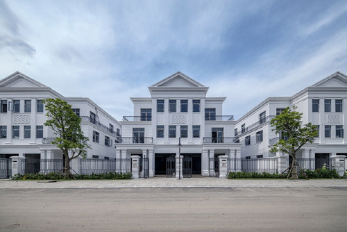 Bắt đầu bàn giao biệt thự Vinhomes Riverside giai đoạn 2